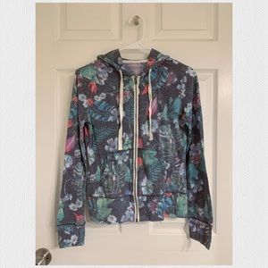 ⭐️3 for $28⭐️ Aeropostale tropical zip hoodie